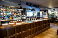 The Globe - bar