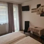 Gasthof Hotel Kirchenwirt - balcón