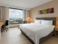 Fiesta Inn Mérida Altabrisa Hoteles cerca de Centro Comercial Altabrisa
