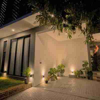 Lady Lavinia Guest House Hotel Exterior