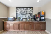 Super 8 by Wyndham - Mesa/Gilbert - Pet friendly