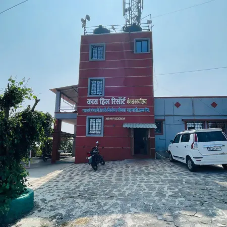 Kaas Hill Resort