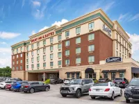 Drury Inn & Suites St. Louis Forest Park Hotel in zona Parco Forest