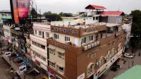 INDUS TIARA- A Corporate Boutique Hotel - bar