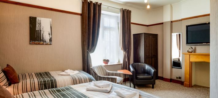 Tanes Hotel Ξενοδοχεία στην πόλη Κάρντιφ