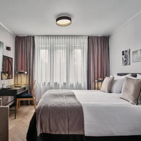 Dethloff Art Residence Отели рядом с достопримечательностью «Станция метро Mlociny»
