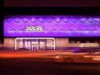 Yotel New York Times Square Hotels in der Nähe von Konzertsaal Terminal 5