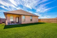 10 Minutes to Stadium Spacious 3BR Gameroom - balcony