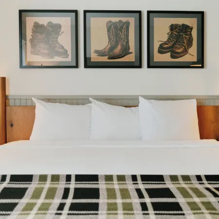 White Pine Adventure Inn