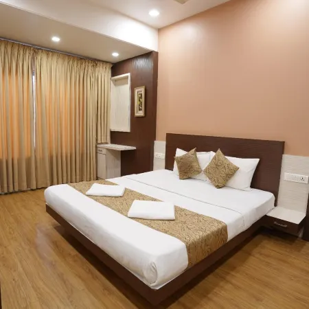 Hotel Madhuri Executive