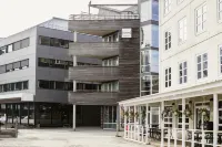 Home Hotel Aurora - parking