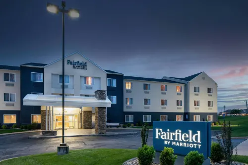 Fairfield by Marriott Inn & Suites Jefferson City - 3-Star