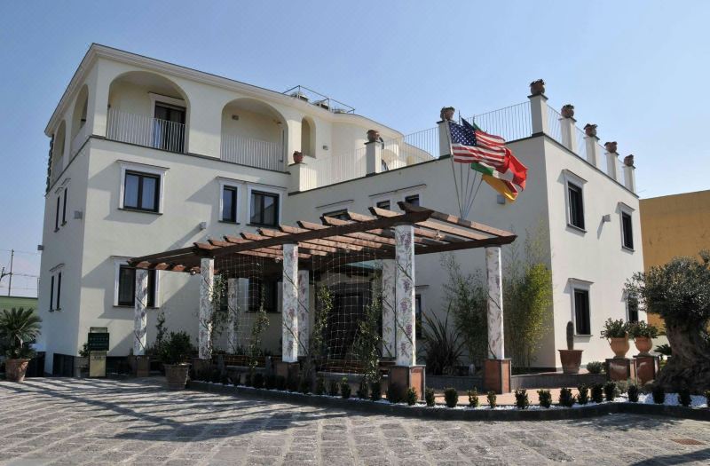 Costa Hotel