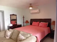 Deluxe Appartment at Point Village - parcheggio