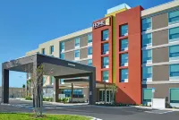 Home2 Suites by Hilton Largo - 3-Star