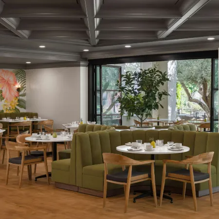 Tommy Bahama Miramonte Resort & Spa