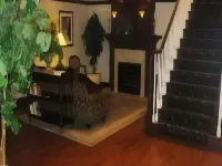 Staywell Inn & Suites - 2-Star