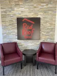 Red Roof Inn Jacksonville, Al - parking