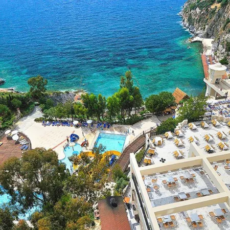 Ladonia Hotels Adakule