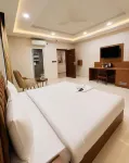 Lime Tree Hotel & Banquet JAL Mahal Jaipur - Mountain view