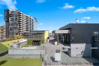 Front Row Convenience - Inner City- 3Bed,2Bath,2Car - spa