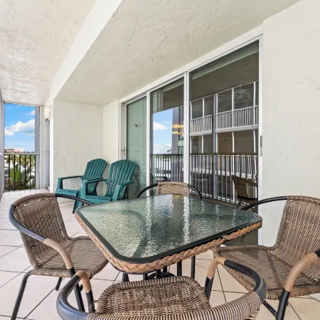 Crescent Arms by Beachside Management