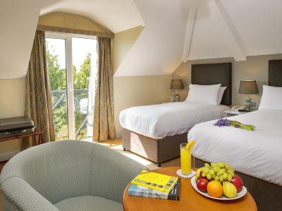 Hylands Burren Hotel