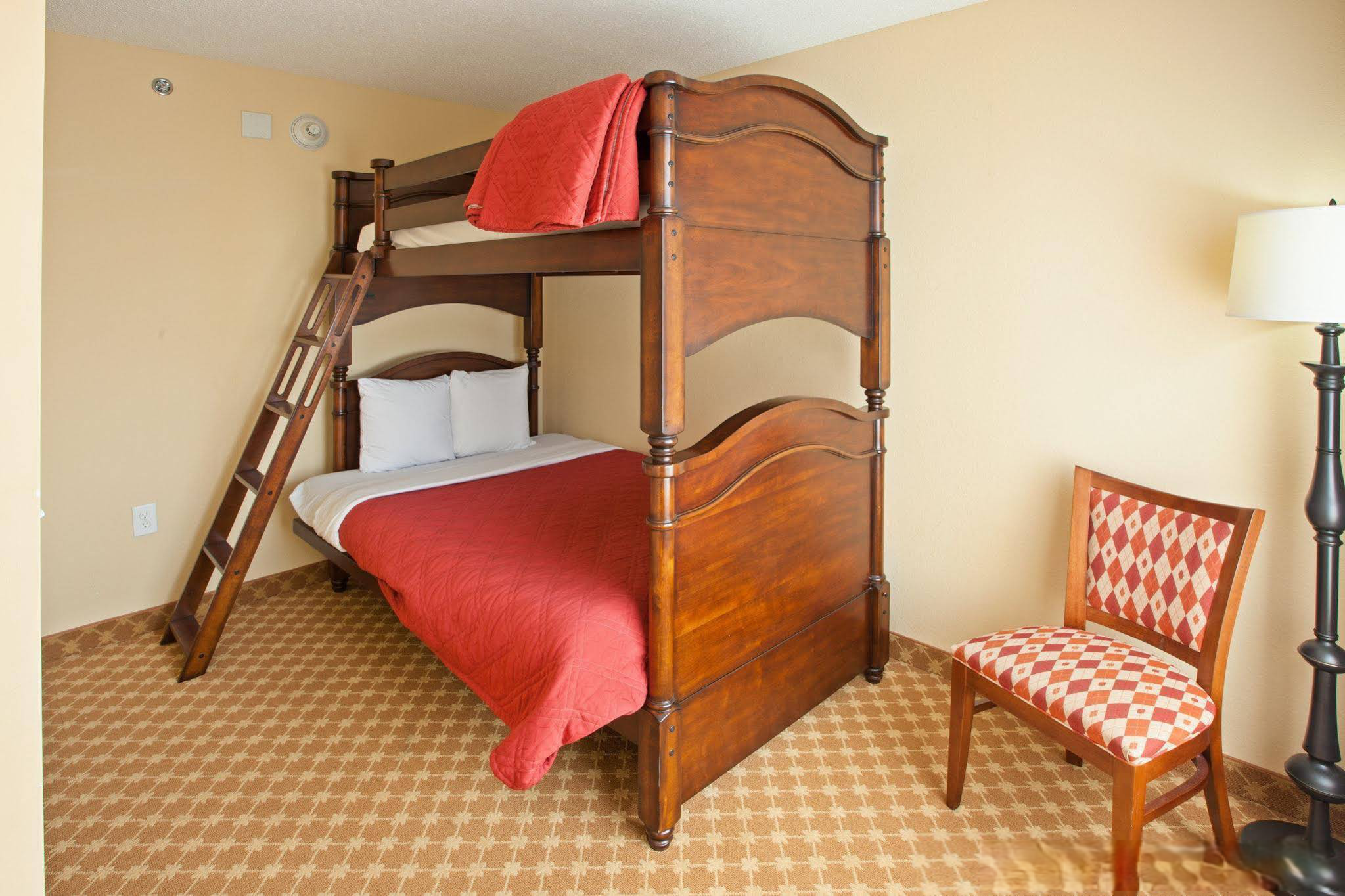 Country Inn & Suites by Radisson, London, KY