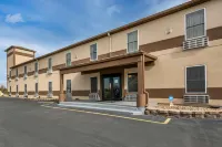 Econo Lodge Inn & Suites 폰툰비치 호텔