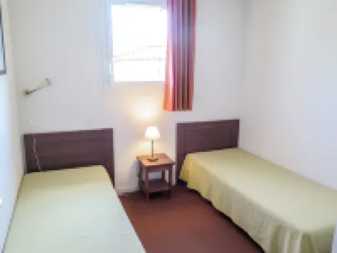 Domaine des Cazelles Hotels in Cajarc
