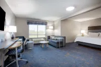 Holiday Inn 弗多斯塔會議中心 Looking Good & Tuxedo Central附近的飯店