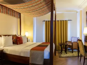 African Regent Hotel