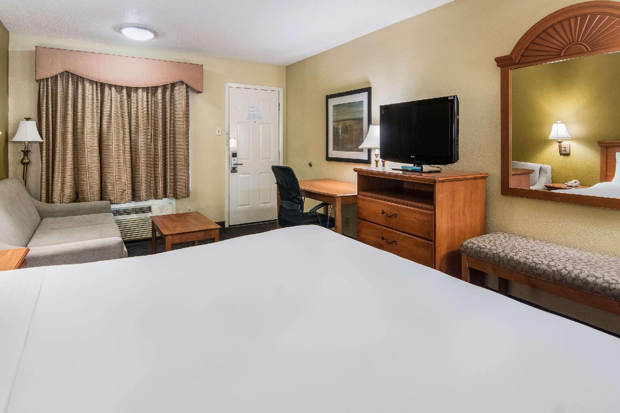 Quality Inn & Suites