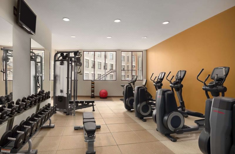 Embassy Suites by Hilton Alexandria Old Town photo 4