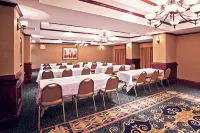 Holiday Inn Express & Suites Shawnee I-40 Các khách sạn ở Shawnee