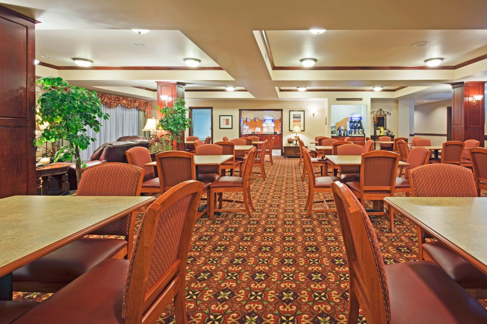 Holiday Inn Express & Suites Wausau, an Ihg Hotel