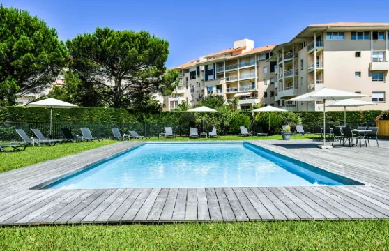 儒勒-凡爾納酒店