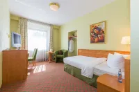 Lohmann's Kapeller Hof Hotels near St. Barbara - Langenfeld-Reusrath