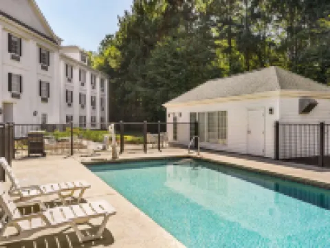 Baymont by Wyndham Henderson Oxford Hotels in Vance County