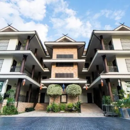 Diamond Park Inn Chiangrai & Resort Отели рядом с достопримечательностью «Музей и Образовательный Центр Горных Племен»