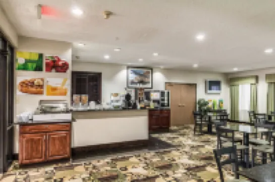 Quality Suites, Ft Worth Burleson
