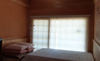 Namhae Pyeonbaekwangto Hanok Pension