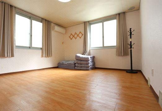 동성유스텔 전경