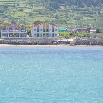 Wando Cheongsando Eowoollim Pension