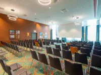 Leonardo Royal Hotel Nürnberg Hotels in der Nähe von Brunnen Ehekarussell
