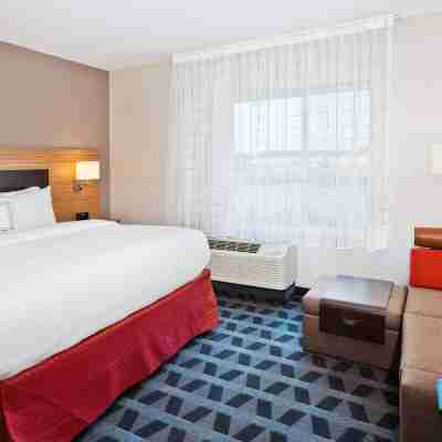 TownePlace Suites Dothan Rooms