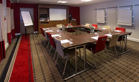 Holiday Inn Express Derby - Pride Park Отели рядом с достопримечательностью «University of Derby»