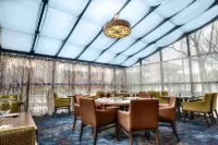 Radisson Hotel Corning - breakfast