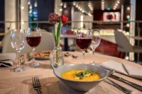 Canopy by Hilton Madrid Castellana