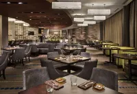 Hyatt Regency Pittsburgh Intl Airport - breakfast
